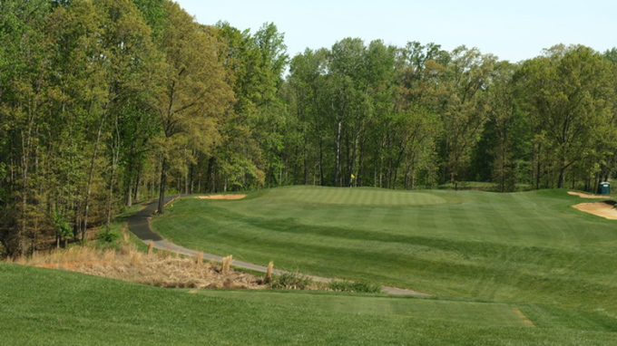 Cannon-Ridge-Golf-Club,-Fredericksburg,-VA,-Hole-4,-225-Yard-Par-3,-Bobby-Weed-Golf-Design