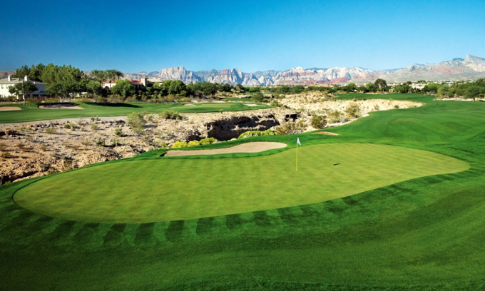 California Golf + Travel, The Grass is Always Greener at TPC Las Vegas